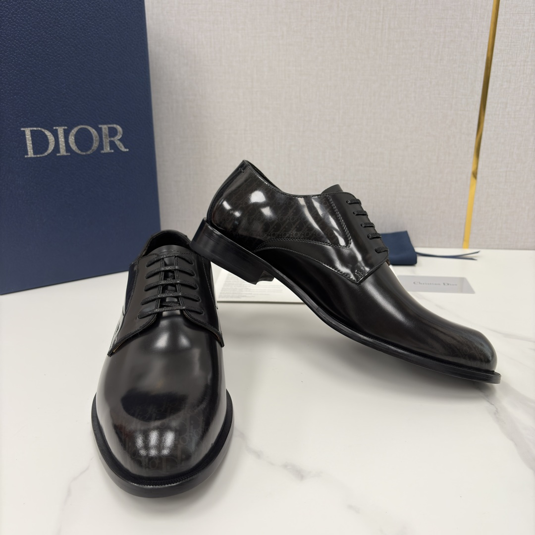 💋💍CD家新品 Dio* 迪-奥 新款男士正装鞋皮鞋， Timeless 德比鞋 官方98800。 这款