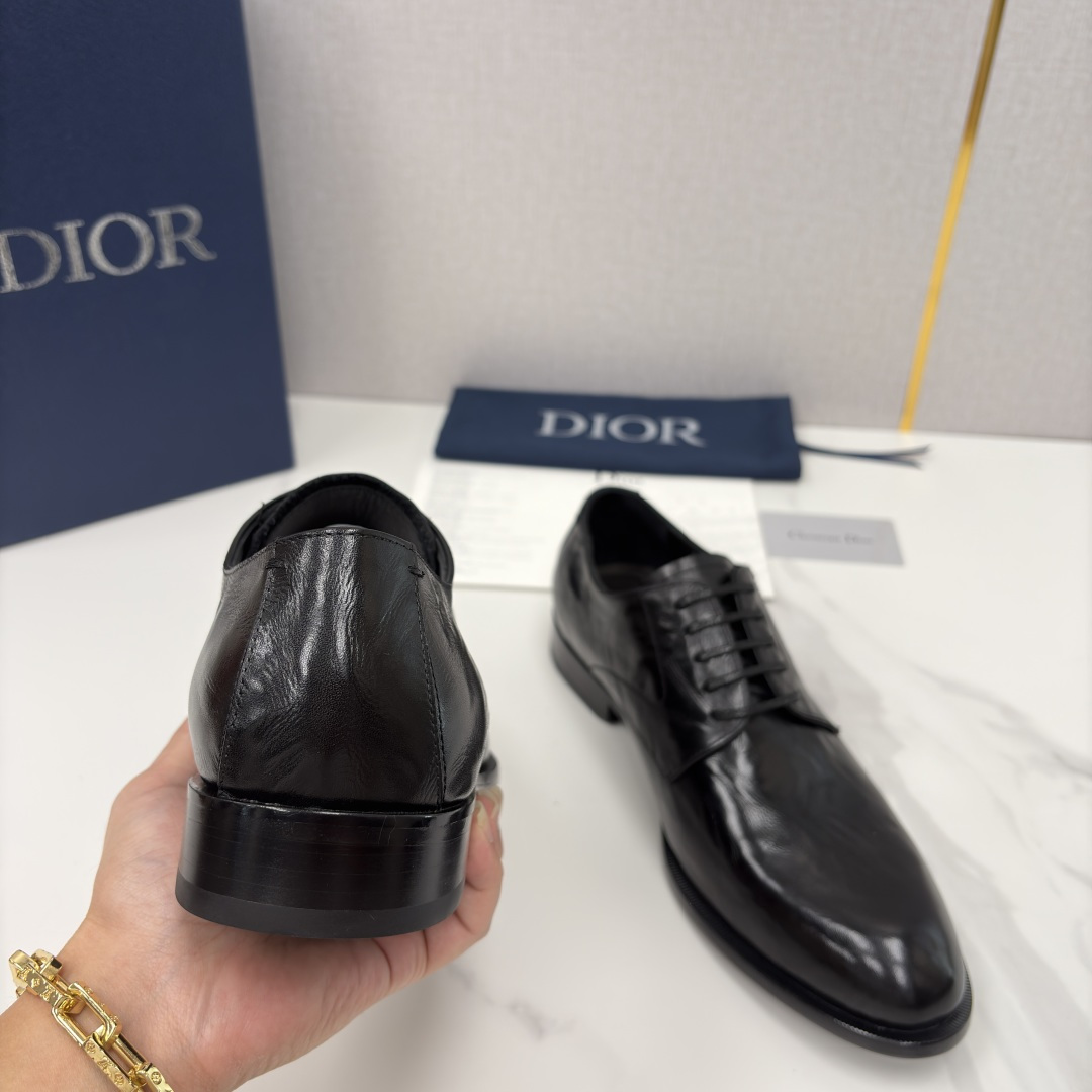 💋💍CD家新品 Dio* 迪-奥 新款男士正装鞋皮鞋， Timeless 德比鞋 官方98800。 这款