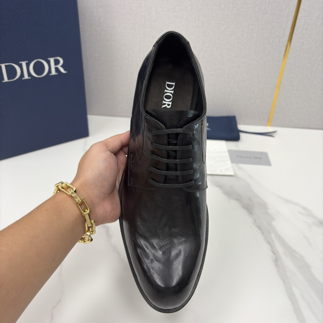 💋💍CD家新品 Dio* 迪-奥 新款男士正装鞋皮鞋， Timeless 德比鞋 官方98800。 这款