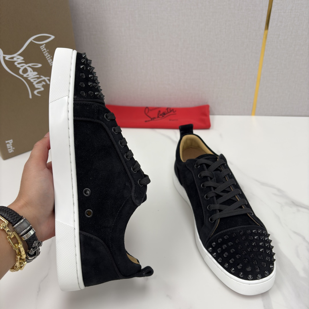 💋💍CL家官方同步新品 🆑Christia* Loubouti*（红底鞋） 男士运动鞋板鞋系列 铆钉休闲