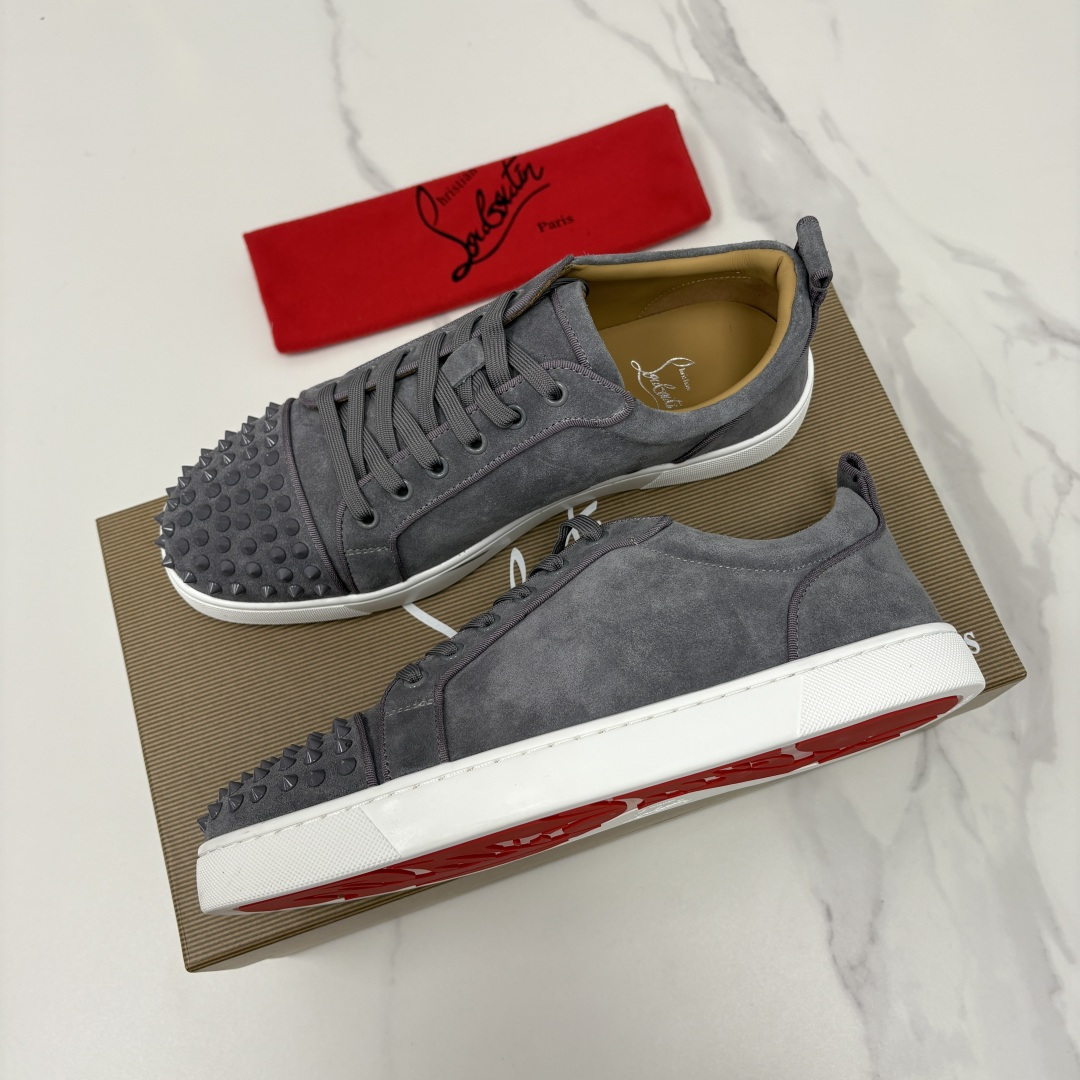 💋💍CL家官方同步新品 🆑Christia* Loubouti*（红底鞋） 男士运动鞋板鞋系列 铆钉休闲