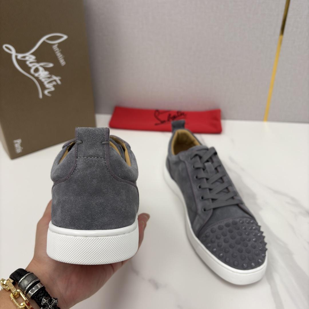 💋💍CL家官方同步新品 🆑Christia* Loubouti*（红底鞋） 男士运动鞋板鞋系列 铆钉休闲