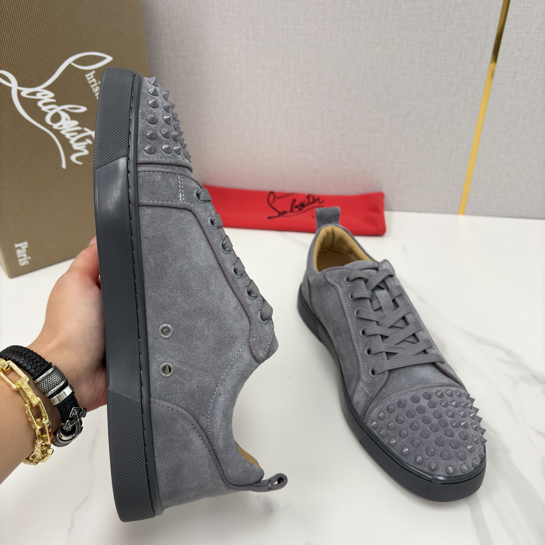 💋💍CL家官方同步新品 🆑Christia* Loubouti*（红底鞋） 男士运动鞋板鞋系列 铆钉休闲