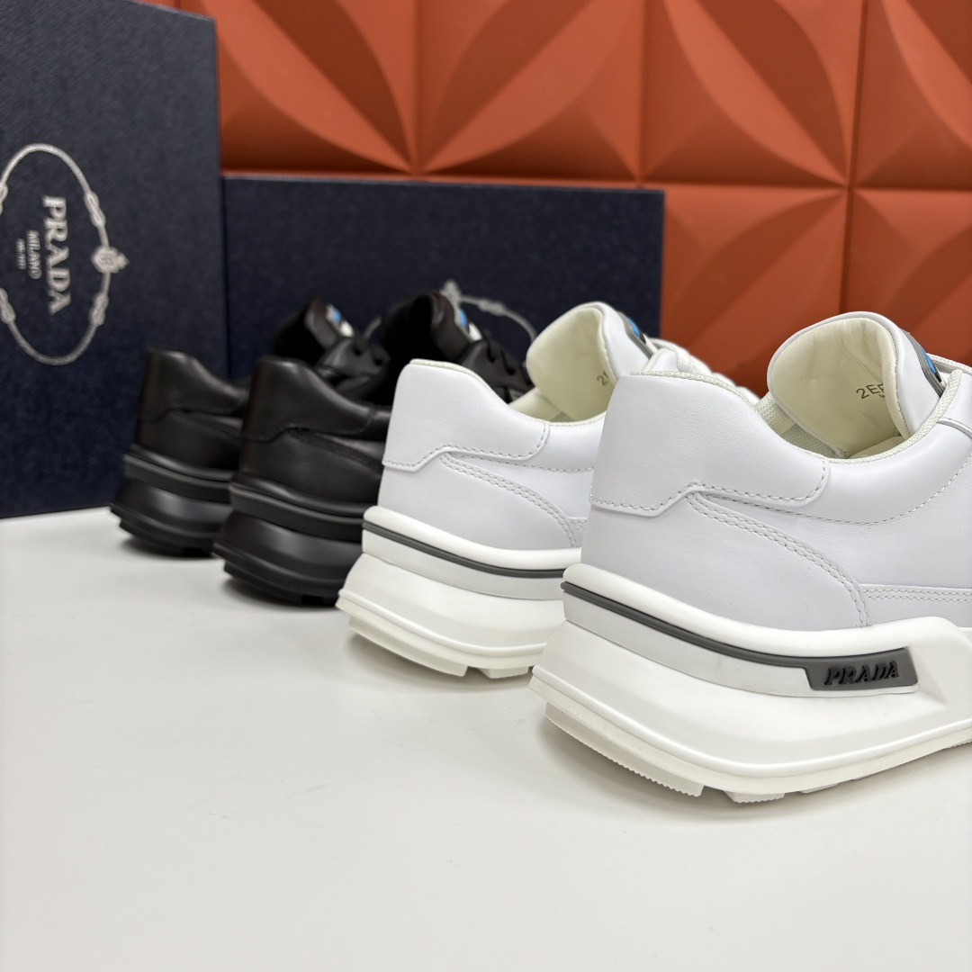💋💍P 家新品 Prad* 普拉-达 秋季新款男士小牛皮运动鞋出货！ 莞产猛货。机能风休闲鞋 | 豪门贵