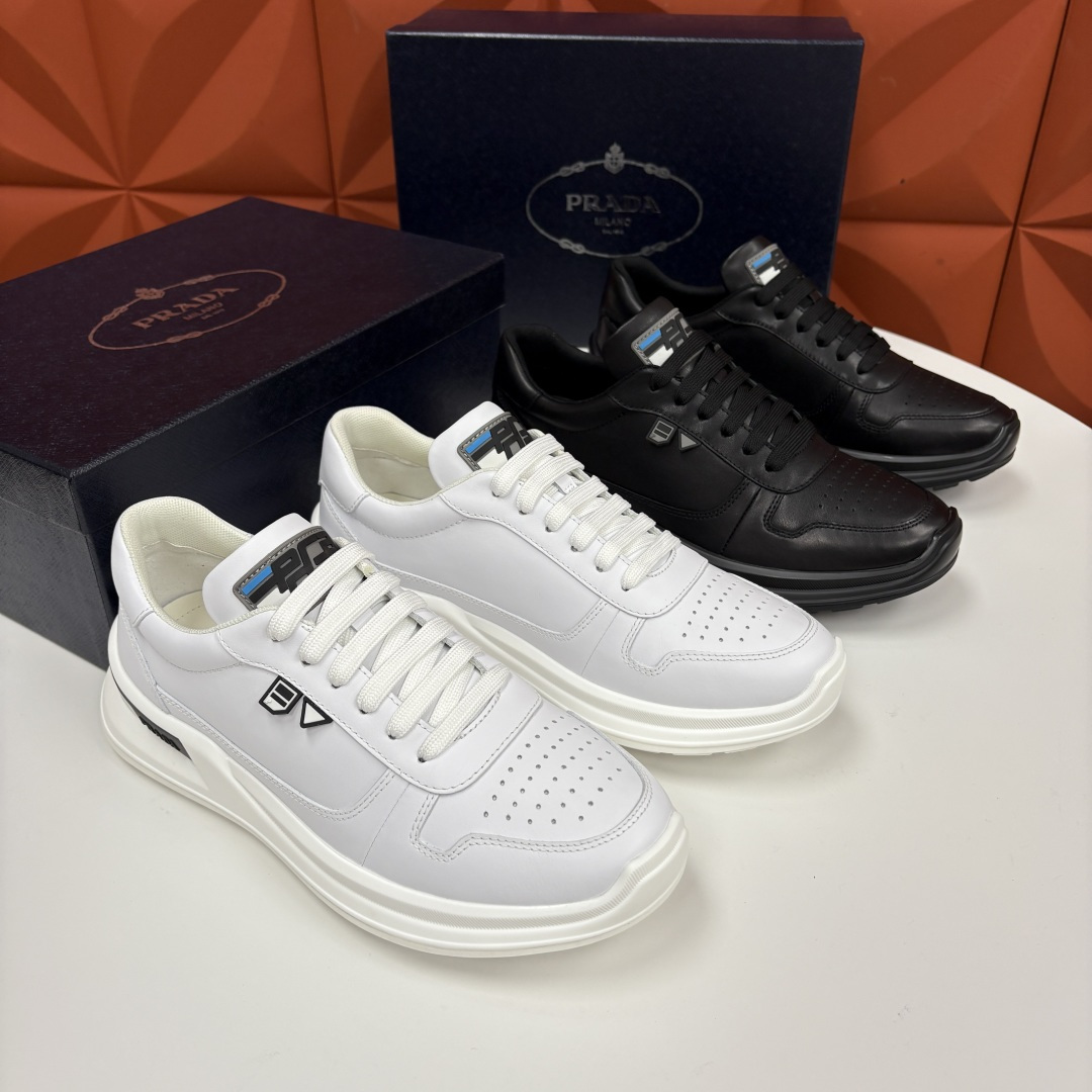 💋💍P 家新品 Prad* 普拉-达 秋季新款男士小牛皮运动鞋出货！ 莞产猛货。机能风休闲鞋 | 豪门贵