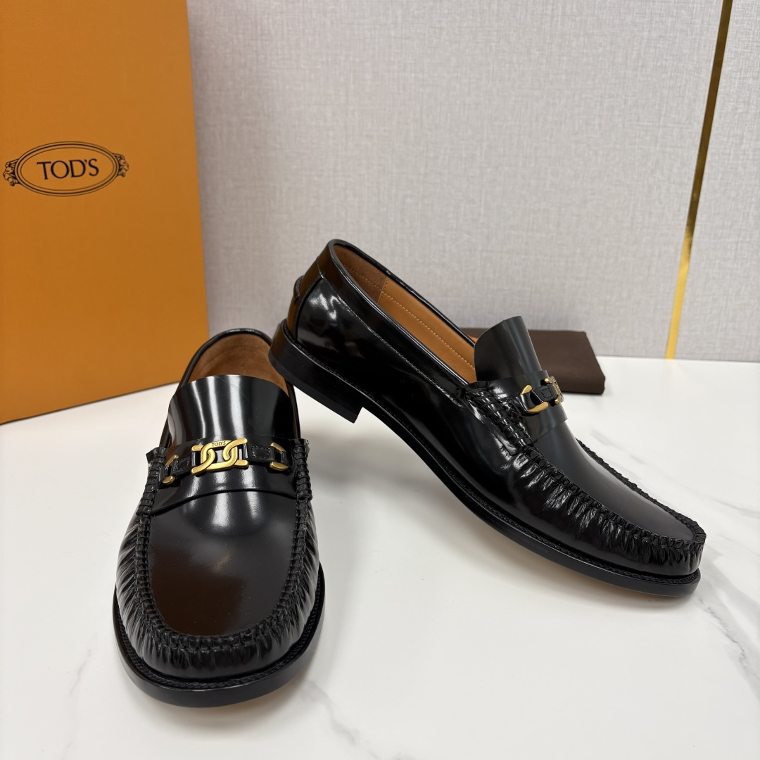 💋💍TOD*S新品 托德-斯 男士经典商务乐福鞋套脚皮鞋，莫卡辛便鞋气质款！全新设计抓皱鞋头，选用优质小