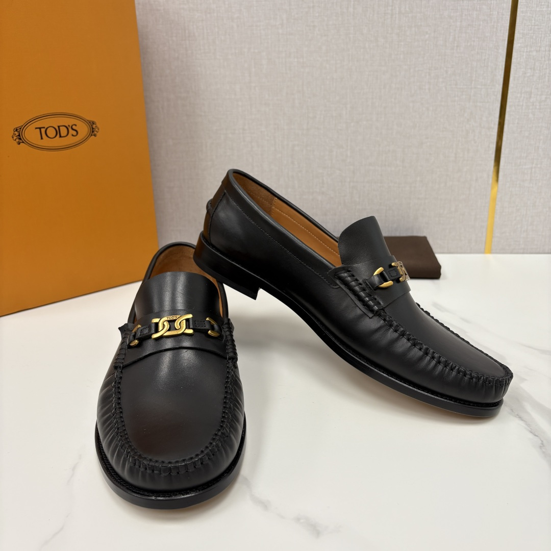 💋💍TOD*S新品 托德-斯 男士经典商务乐福鞋套脚皮鞋，莫卡辛便鞋气质款！全新设计抓皱鞋头，选用优质小