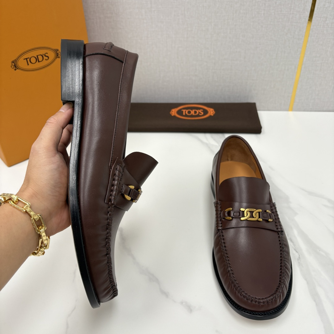 💋💍TOD*S新品 托德-斯 男士经典商务乐福鞋套脚皮鞋，莫卡辛便鞋气质款！全新设计抓皱鞋头，选用优质小