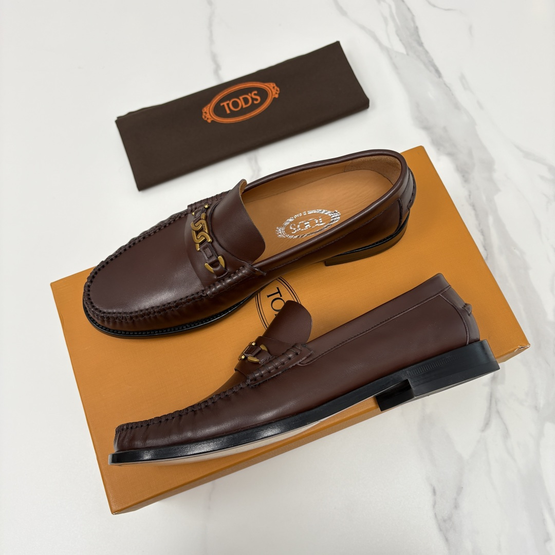 💋💍TOD*S新品 托德-斯 男士经典商务乐福鞋套脚皮鞋，莫卡辛便鞋气质款！全新设计抓皱鞋头，选用优质小
