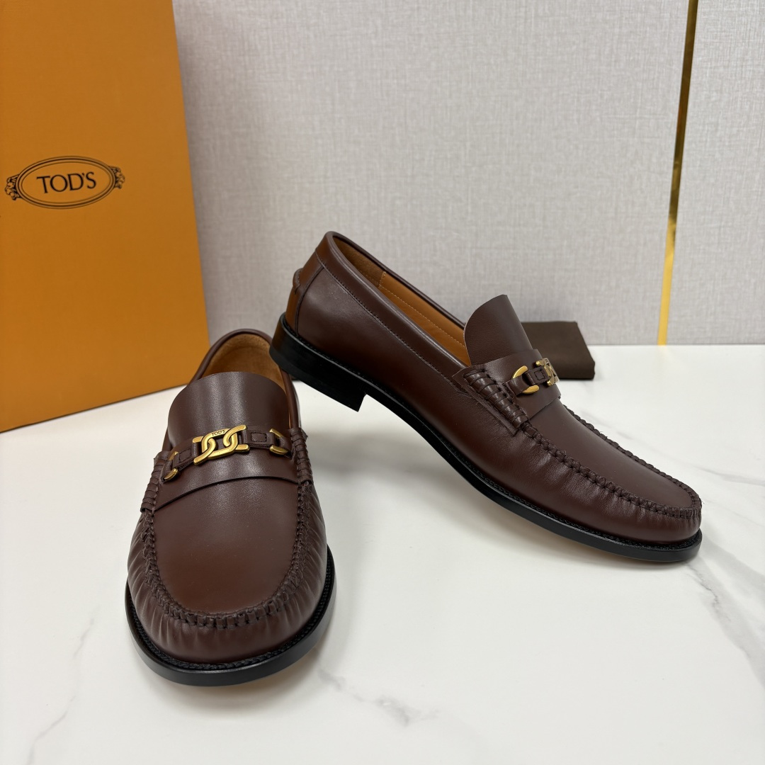 💋💍TOD*S新品 托德-斯 男士经典商务乐福鞋套脚皮鞋，莫卡辛便鞋气质款！全新设计抓皱鞋头，选用优质小
