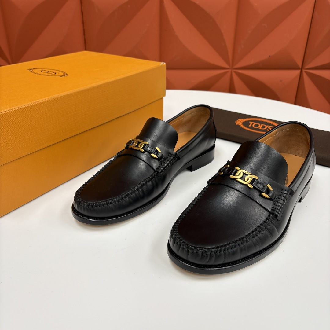 💋💍TOD*S新品 托德-斯 男士经典商务乐福鞋套脚皮鞋，莫卡辛便鞋气质款！全新设计抓皱鞋头，选用优质小