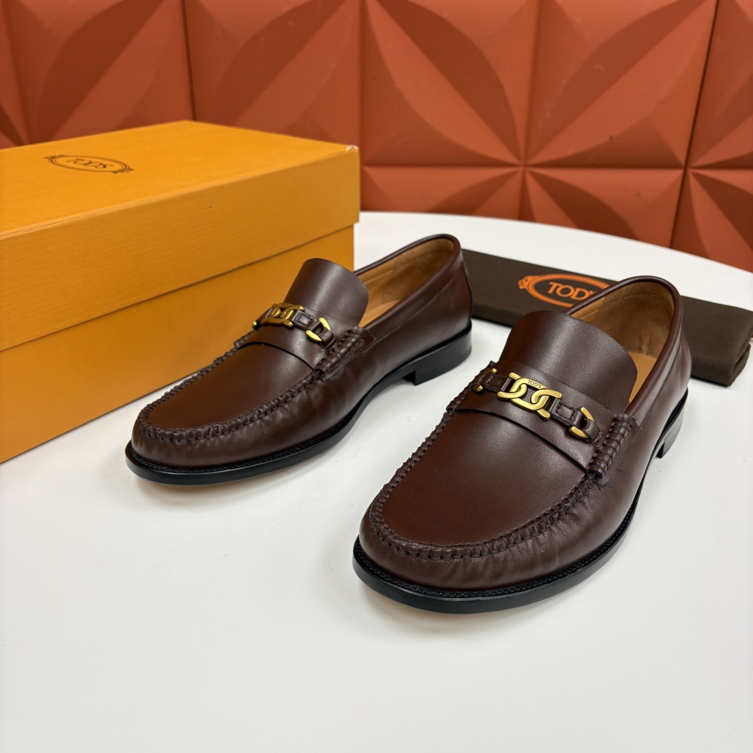💋💍TOD*S新品 托德-斯 男士经典商务乐福鞋套脚皮鞋，莫卡辛便鞋气质款！全新设计抓皱鞋头，选用优质小