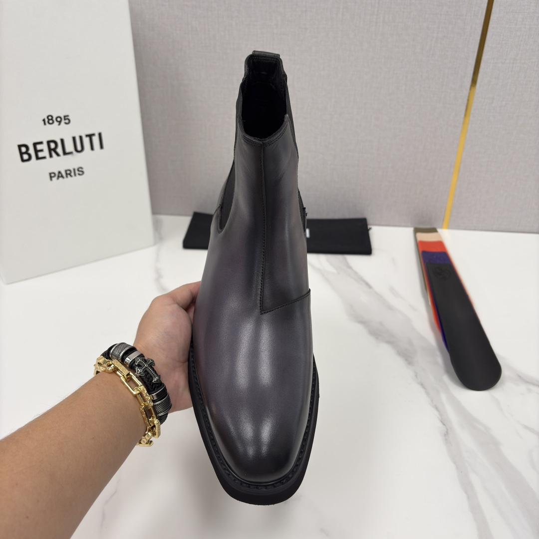 💋💍Berlut* 布鲁提新品 官方 230.00， Alessio venezia 男士小牛皮切尔西皮