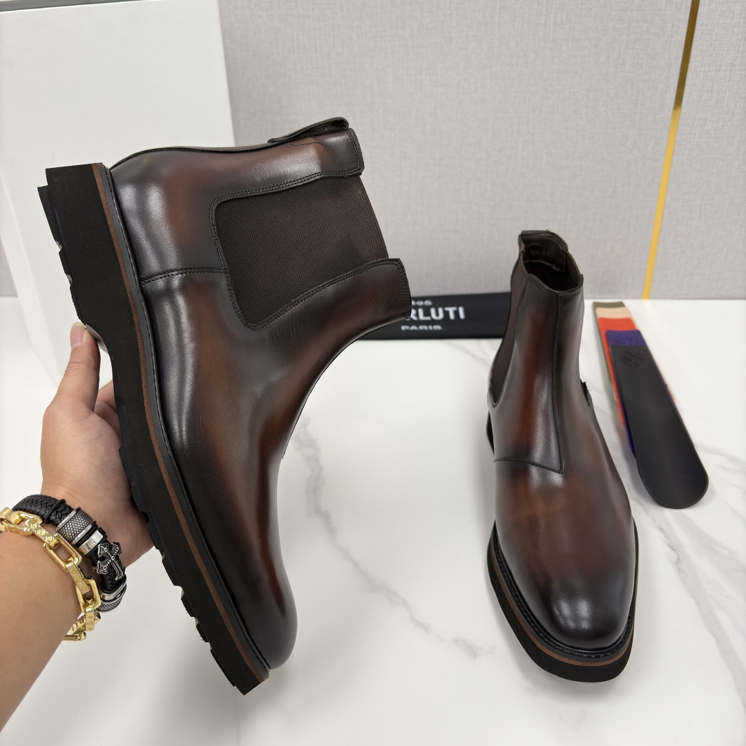 💋💍Berlut* 布鲁提新品 官方 230.00， Alessio venezia 男士小牛皮切尔西皮