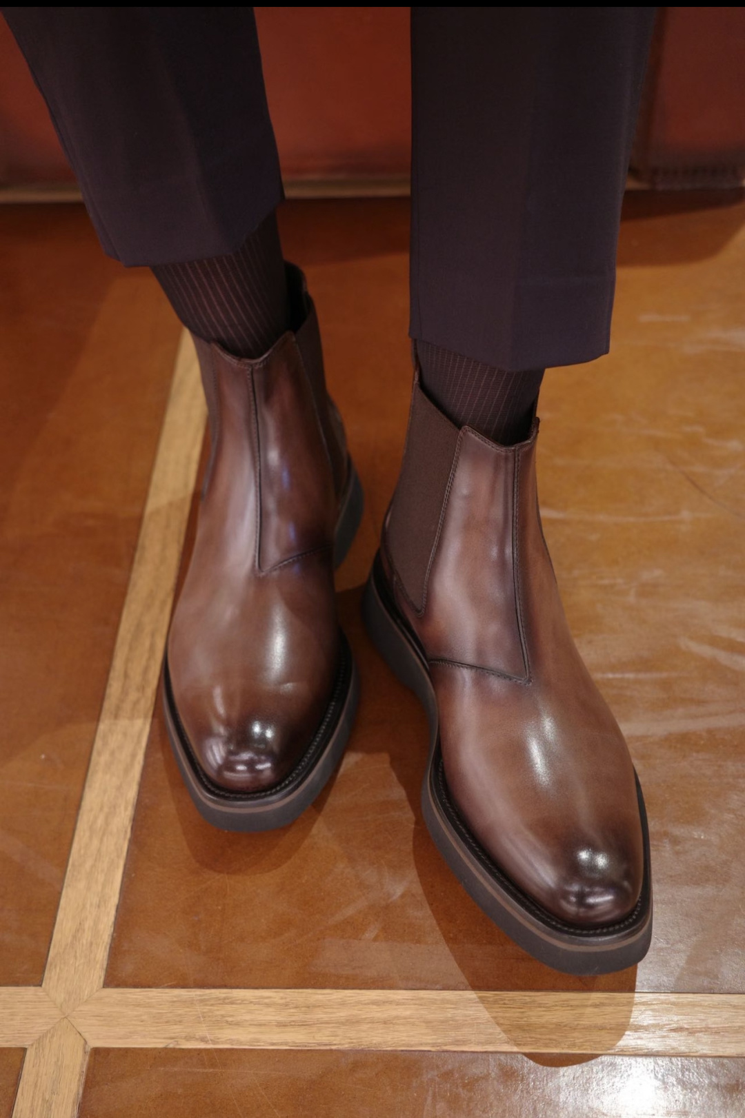 💋💍Berlut* 布鲁提新品 官方 230.00， Alessio venezia 男士小牛皮切尔西皮