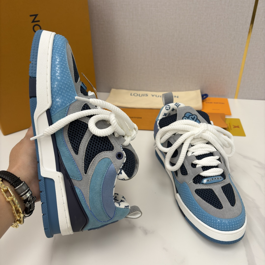 💋💍L家新品 情侣款 👫 L*V SKATE 运动鞋系列 官方 11,200 走秀款面包鞋 把高奢材质拼