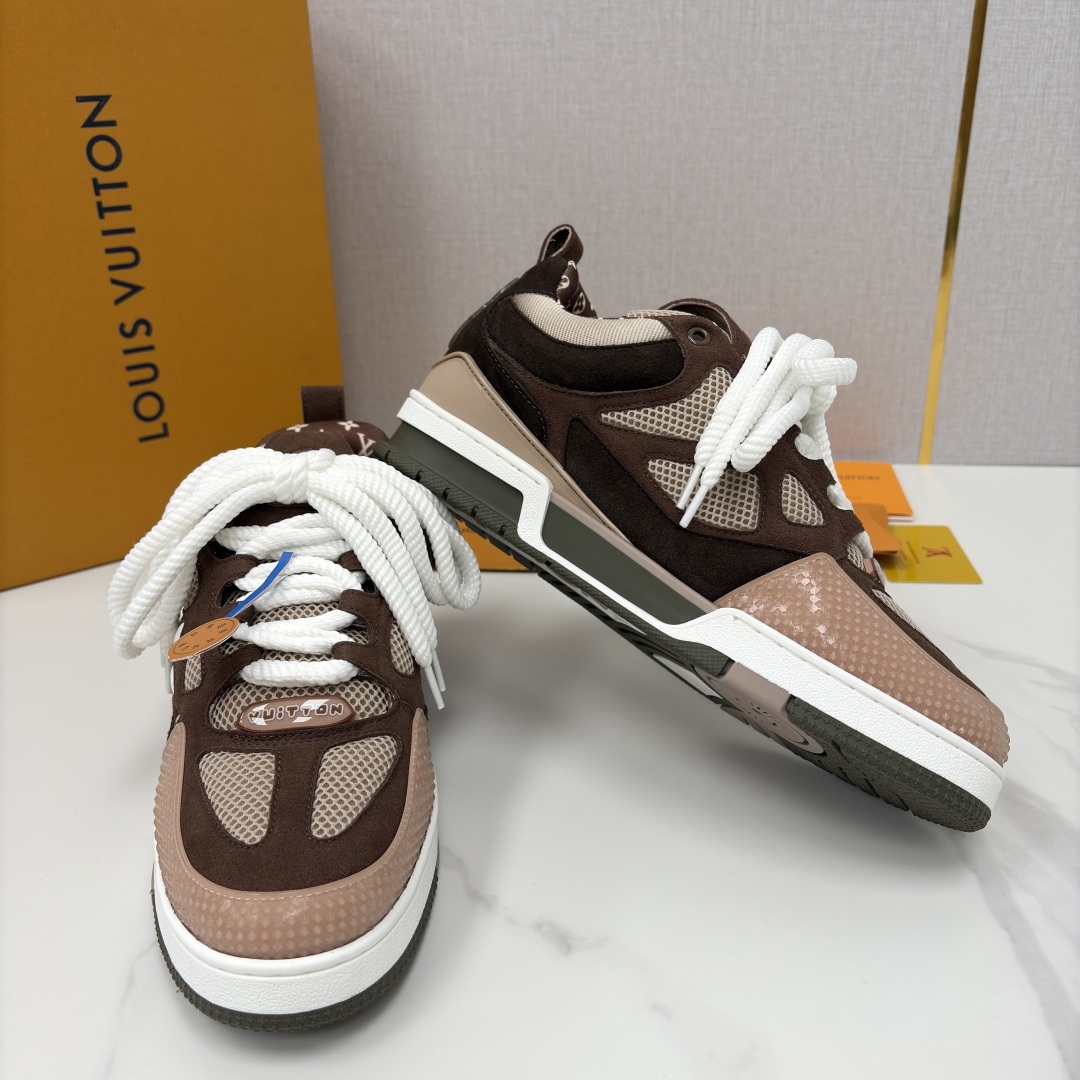 💋💍L家新品 情侣款 👫 L*V SKATE 运动鞋系列 官方 11,200 走秀款面包鞋 把高奢材质拼