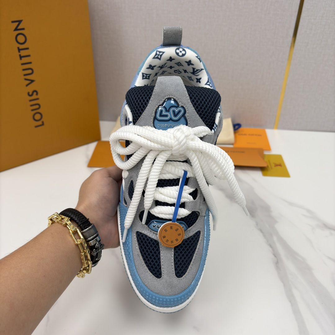 💋💍L家新品 情侣款 👫 L*V SKATE 运动鞋系列 官方 11,200 走秀款面包鞋 把高奢材质拼