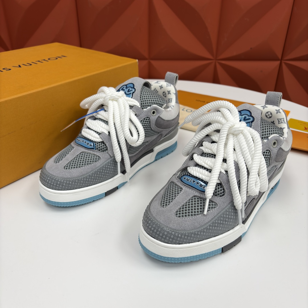💋💍L家新品 情侣款 👫 L*V SKATE 运动鞋系列 官方 11,200 走秀款面包鞋 把高奢材质拼