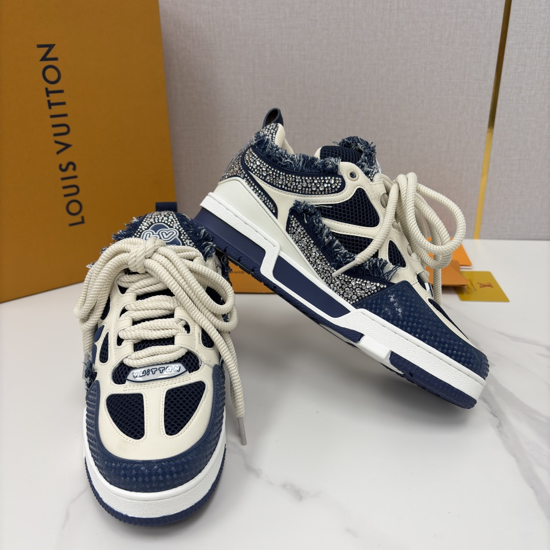 💋💍L家新品 情侣款👫 L*V SKATE 运动鞋系列 官方 13,000 走秀款闪钻面包鞋✨✨ 把bl