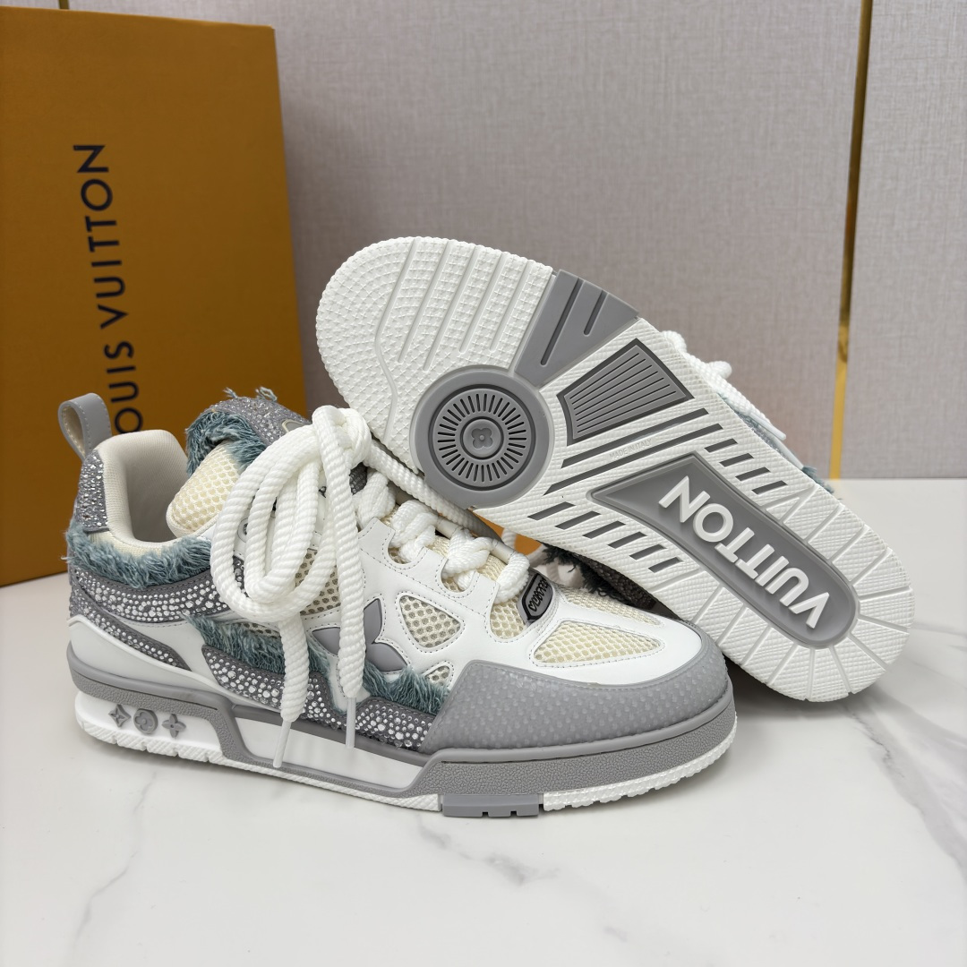 💋💍L家新品 情侣款👫 L*V SKATE 运动鞋系列 官方 13,000 走秀款闪钻面包鞋✨✨ 把bl