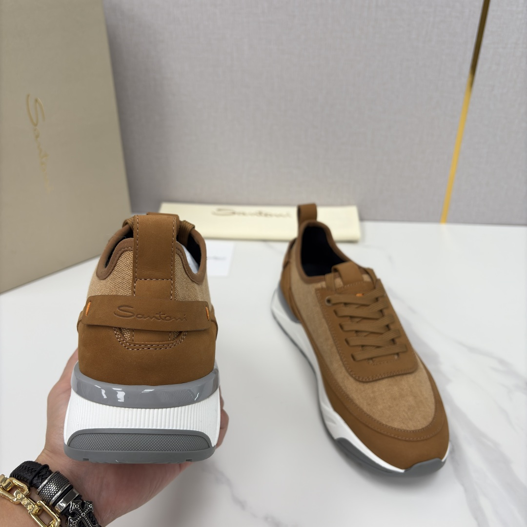 💋💍Santon* (圣东-尼） 意大利男士低帮休闲运动鞋上🆕 这个意大利纯手工鞋履品牌的每一双鞋设计简