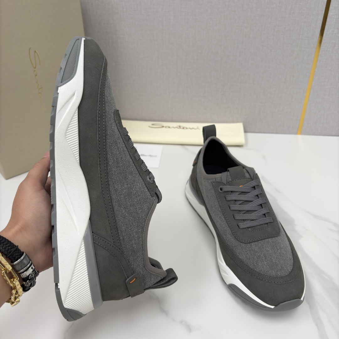💋💍Santon* (圣东-尼） 意大利男士低帮休闲运动鞋上🆕 这个意大利纯手工鞋履品牌的每一双鞋设计简