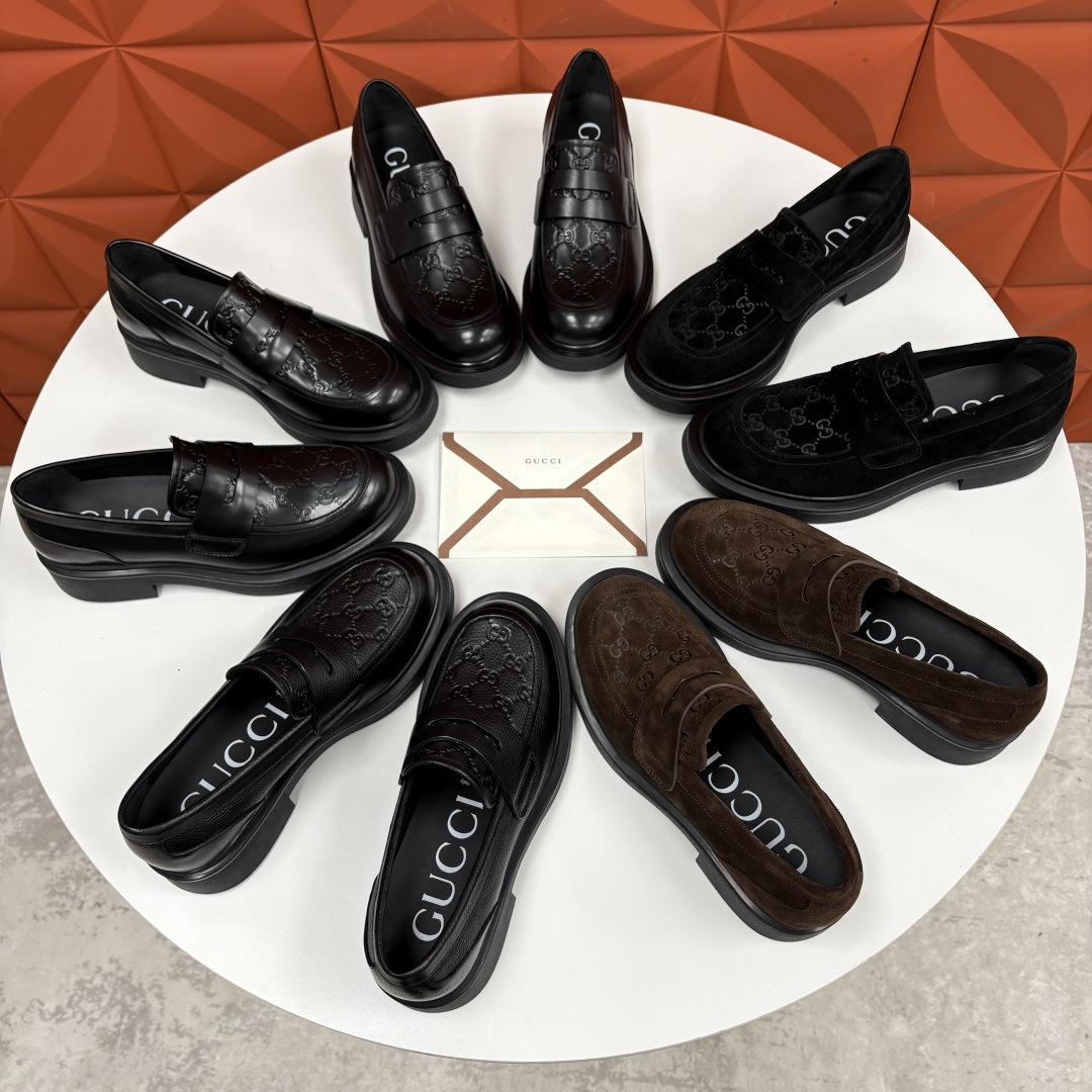 💋💍G家新品 古-驰 GUCC* 压花男士厚底GG压纹细节乐福鞋皮鞋 官方 9,500 Gucc* 鞋履