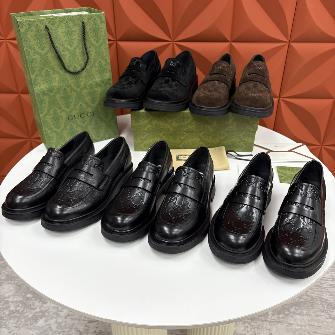 💋💍G家新品 古-驰 GUCC* 压花男士厚底GG压纹细节乐福鞋皮鞋 官方 9,500 Gucc* 鞋履