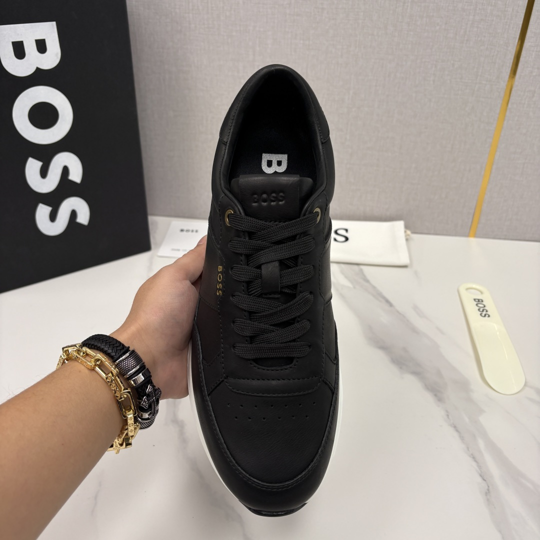 💋💍BOSS 男士新款 HUG*O BOSS 男士休闲运动鞋 是轻奢商务与日常休闲的完美融合，从材质到细