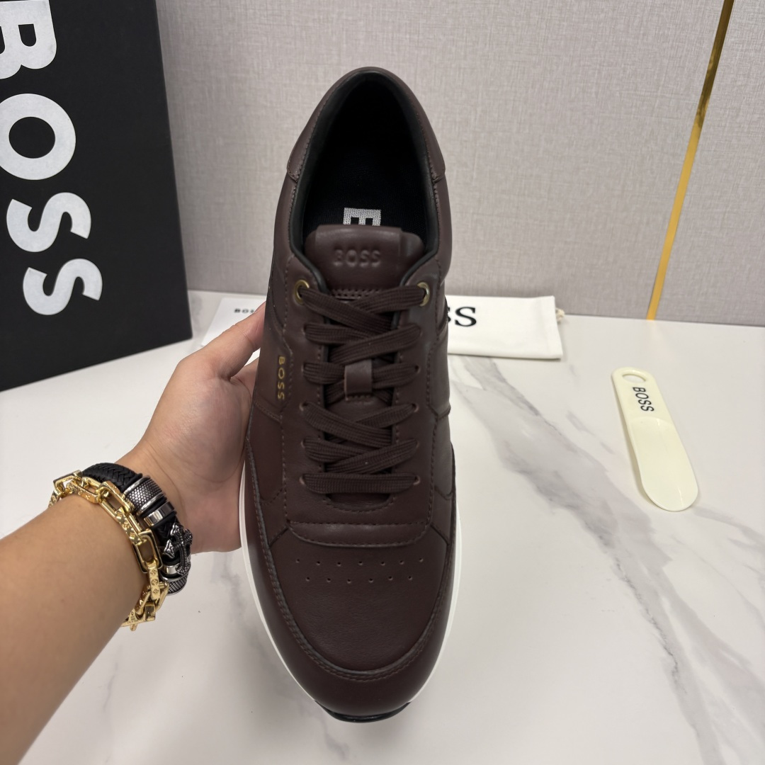 💋💍BOSS 男士新款 HUG*O BOSS 男士休闲运动鞋 是轻奢商务与日常休闲的完美融合，从材质到细