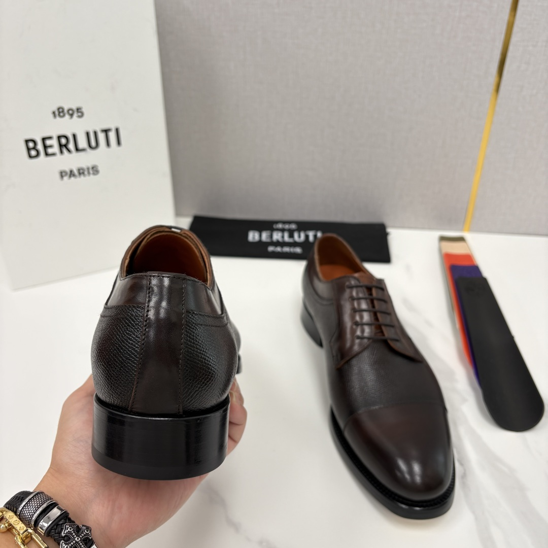 💋💍Berlut* 布鲁提 新款男士手工擦色正装皮鞋上新🆕 鳄鱼纹牛津鞋的商务与格调的极致融合。甄选优质