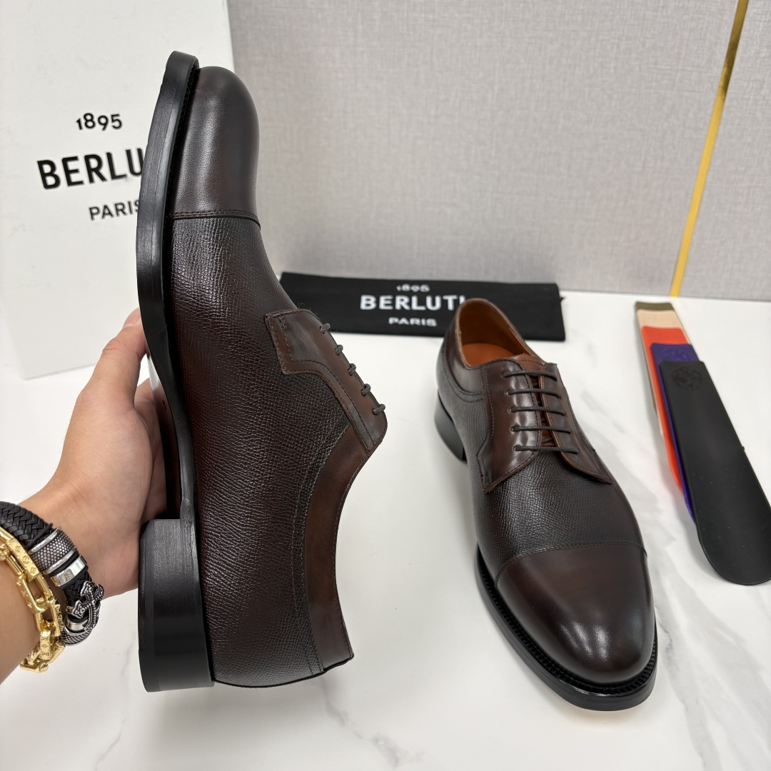 💋💍Berlut* 布鲁提 新款男士手工擦色正装皮鞋上新🆕 鳄鱼纹牛津鞋的商务与格调的极致融合。甄选优质