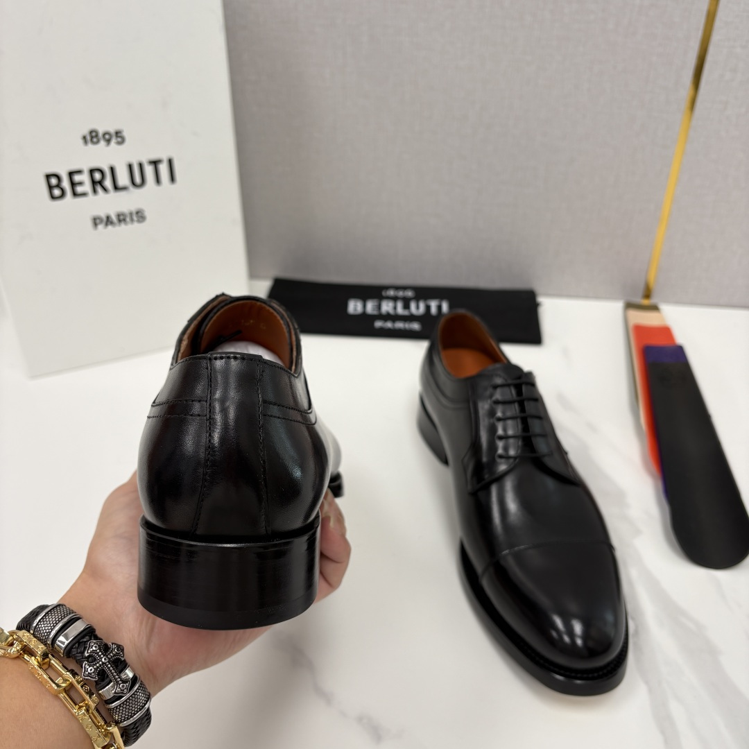 💋💍Berlut* 布鲁提 新款男士手工擦色正装皮鞋上新🆕 鳄鱼纹牛津鞋的商务与格调的极致融合。甄选优质