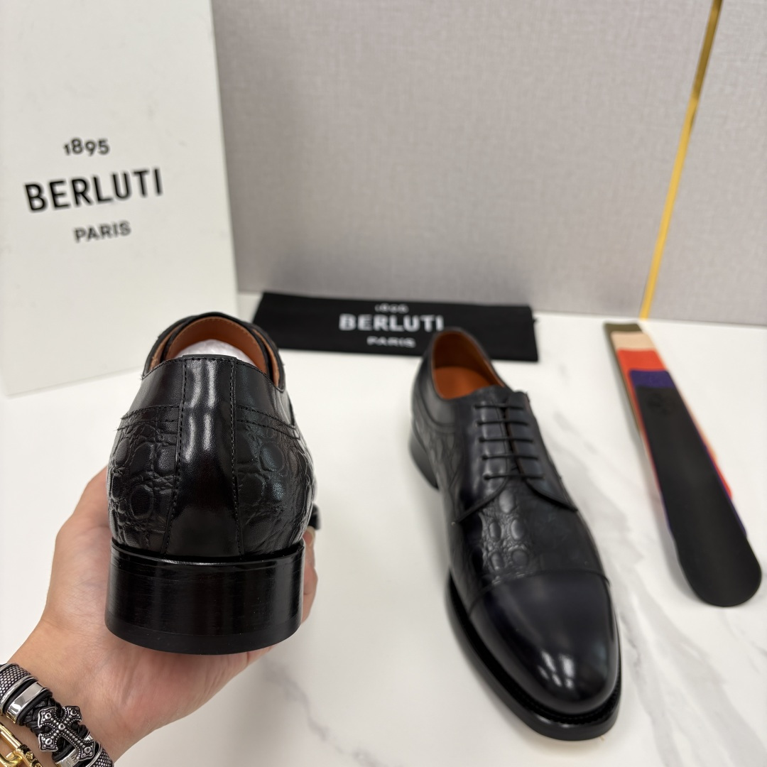 💋💍Berlut* 布鲁提 新款男士手工擦色正装皮鞋上新🆕 鳄鱼纹牛津鞋的商务与格调的极致融合。甄选优质