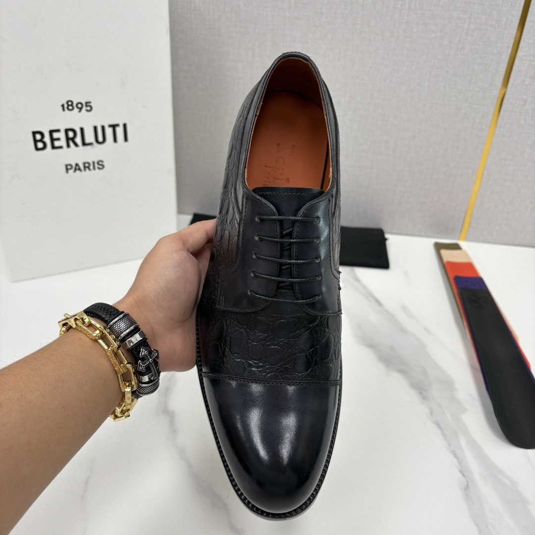 💋💍Berlut* 布鲁提 新款男士手工擦色正装皮鞋上新🆕 鳄鱼纹牛津鞋的商务与格调的极致融合。甄选优质