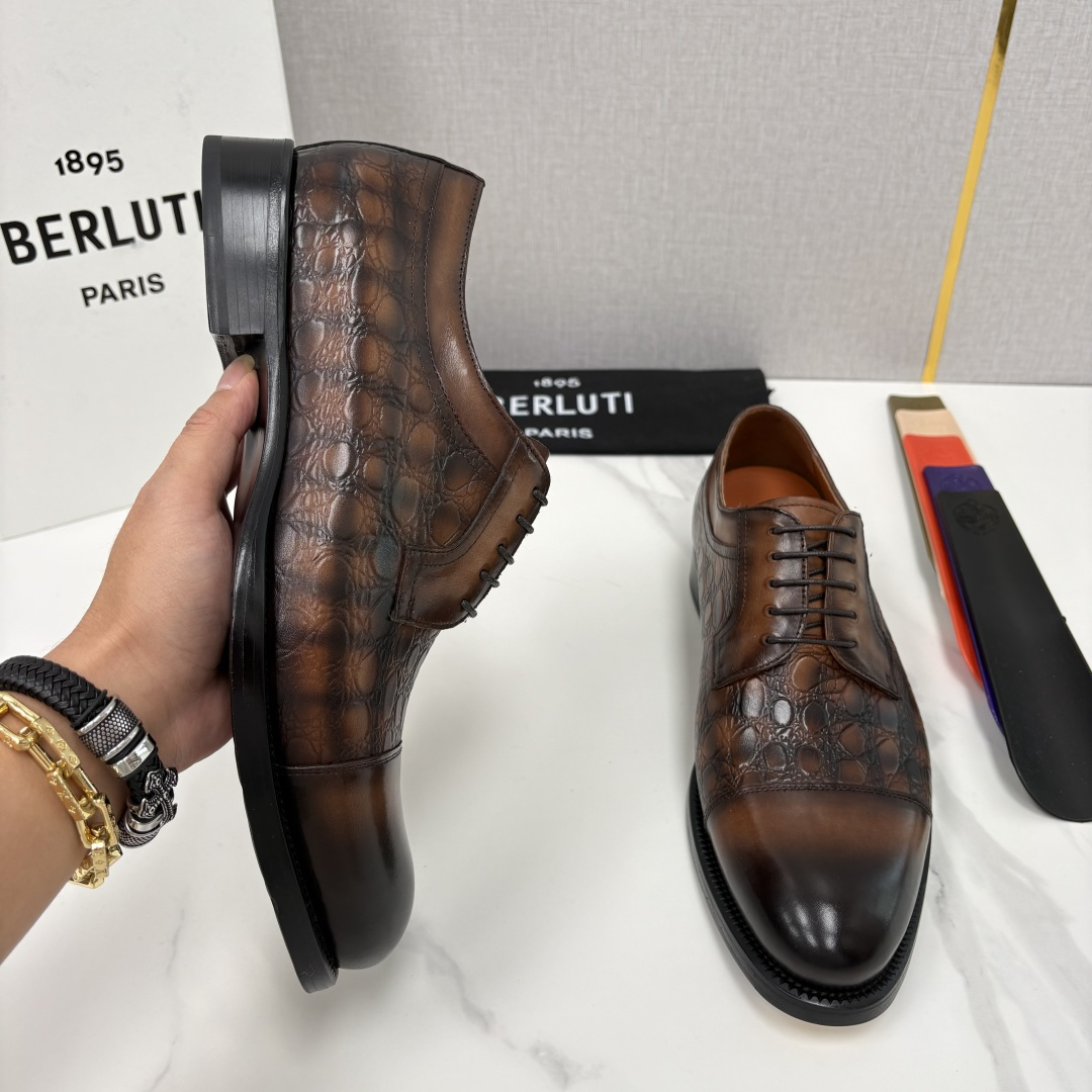 💋💍Berlut* 布鲁提 新款男士手工擦色正装皮鞋上新🆕 鳄鱼纹牛津鞋的商务与格调的极致融合。甄选优质