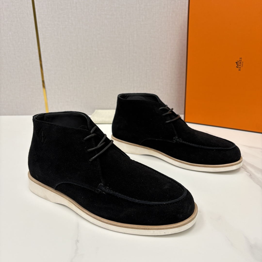 💋💍H家新品 爱马-仕 Hermè*s 绒面男士短靴沙漠靴 奢雅格调的行走艺术。 鞋面采用顶级反绒牛皮打