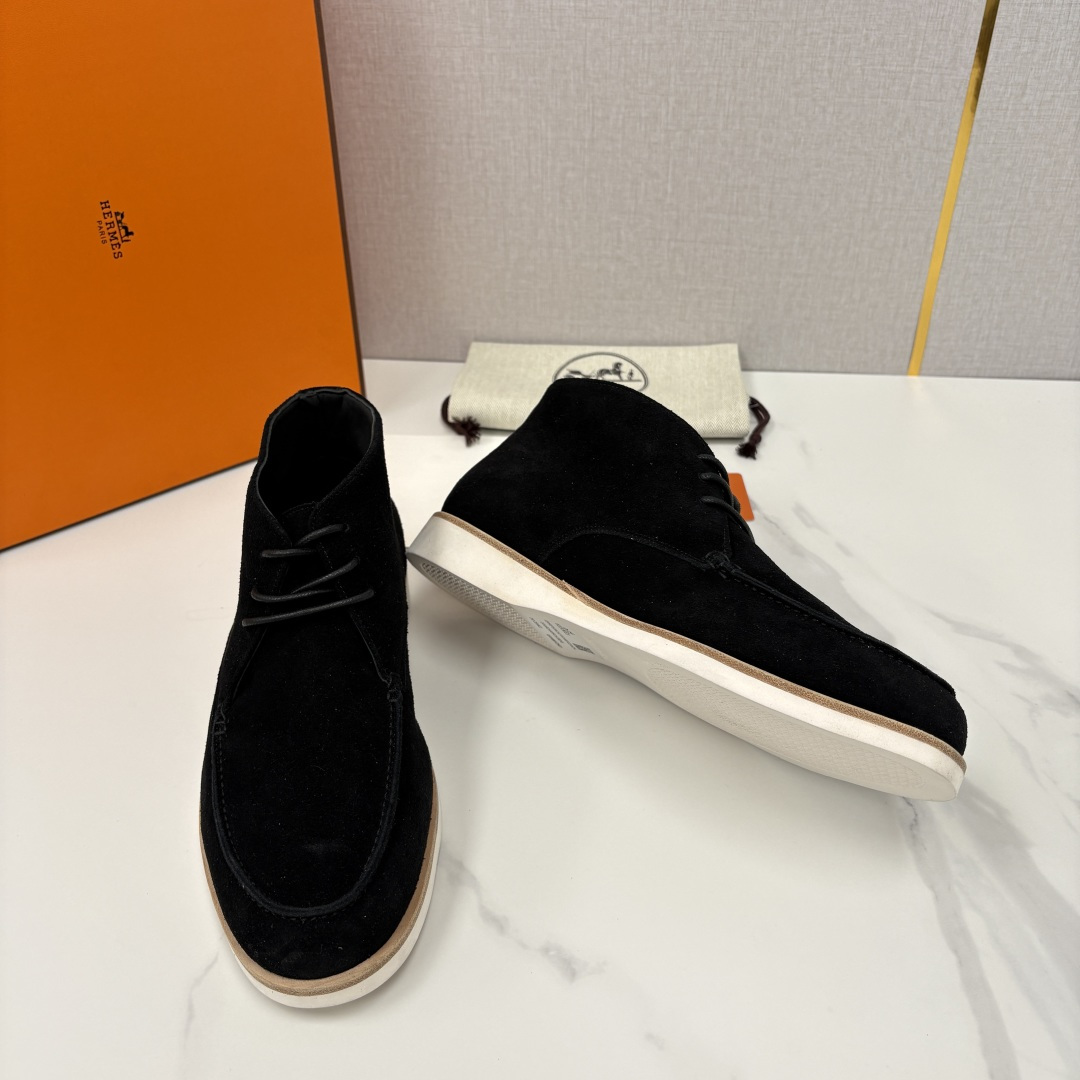 💋💍H家新品 爱马-仕 Hermè*s 绒面男士短靴沙漠靴 奢雅格调的行走艺术。 鞋面采用顶级反绒牛皮打