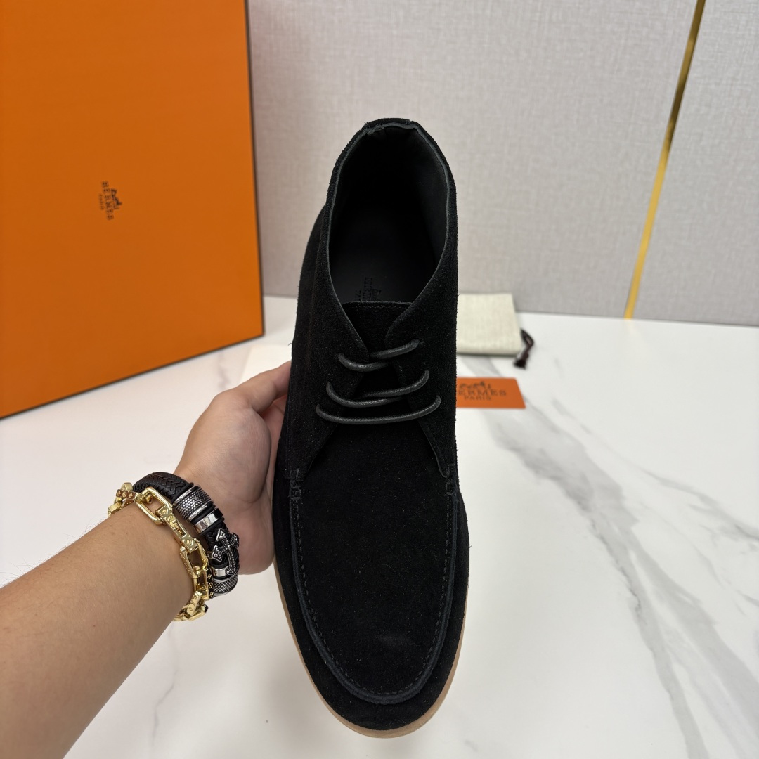 💋💍H家新品 爱马-仕 Hermè*s 绒面男士短靴沙漠靴 奢雅格调的行走艺术。 鞋面采用顶级反绒牛皮打