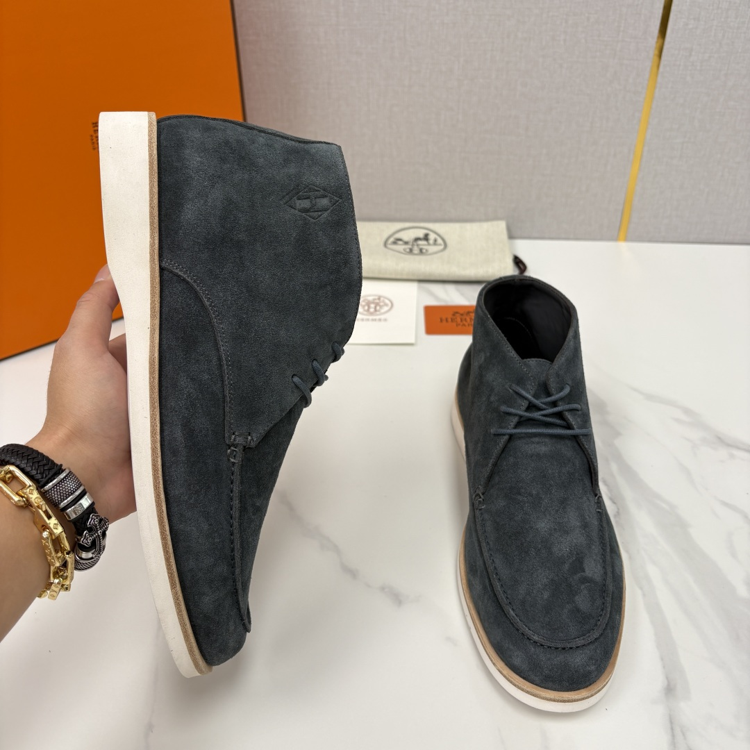 💋💍H家新品 爱马-仕 Hermè*s 绒面男士短靴沙漠靴 奢雅格调的行走艺术。 鞋面采用顶级反绒牛皮打