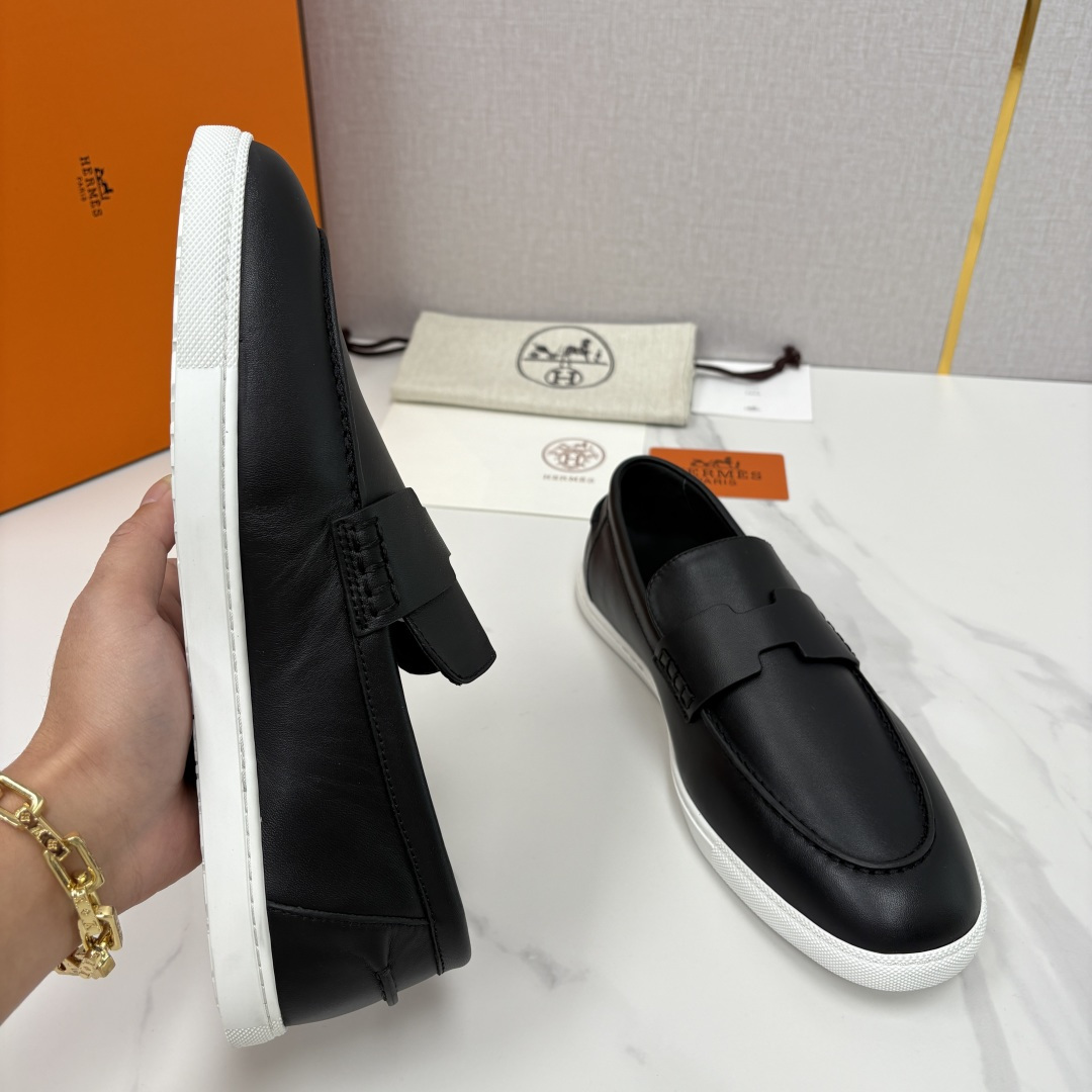 💋💍H家新品 Hermè* 爱马-仕 Job 牛皮乐福鞋 官方 9,300 甄选进口小牛皮/粒面牛皮/绒