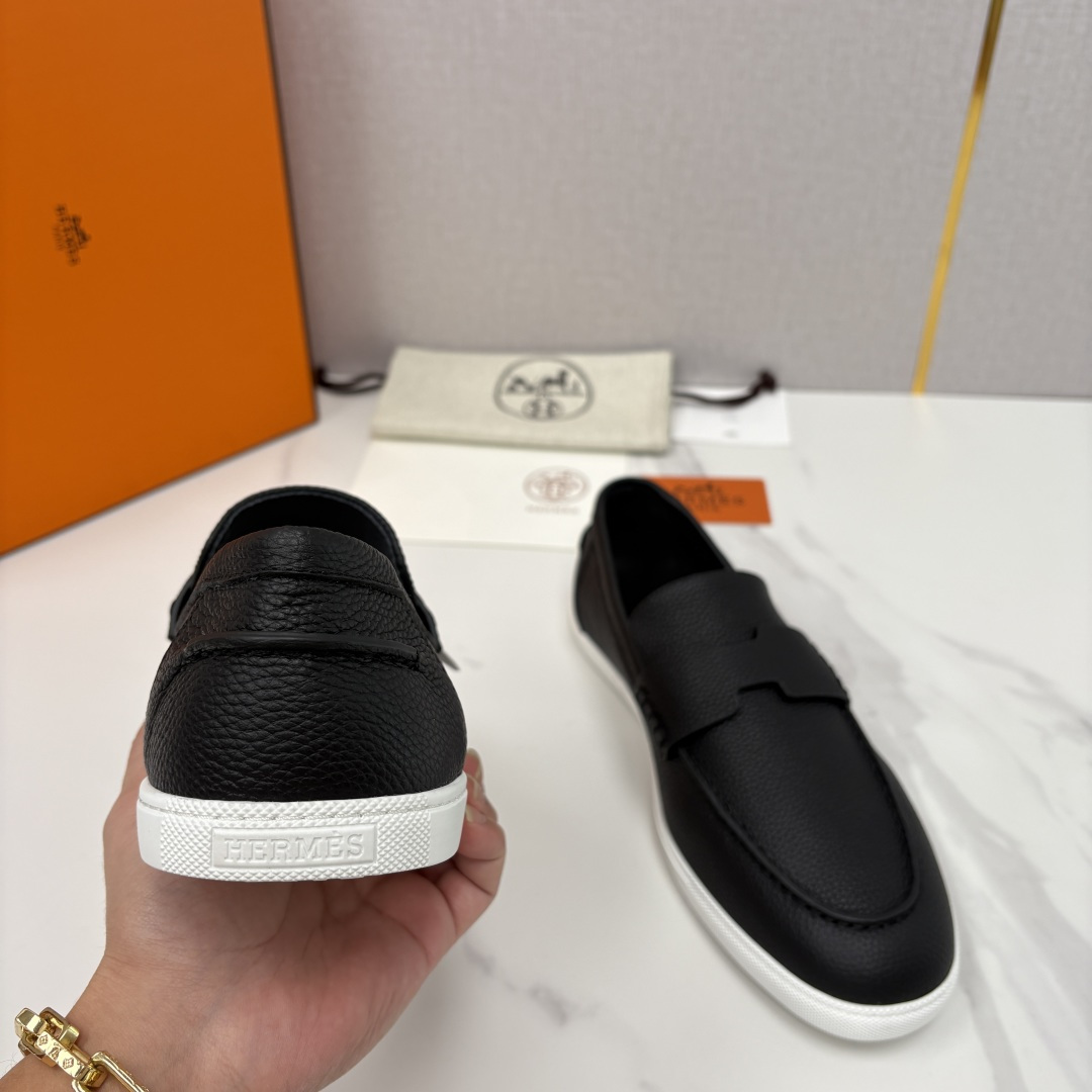 💋💍H家新品 Hermè* 爱马-仕 Job 牛皮乐福鞋 官方 9,300 甄选进口小牛皮/粒面牛皮/绒