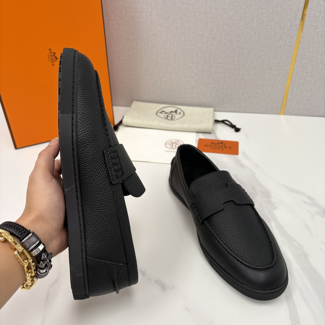 💋💍H家新品 Hermè* 爱马-仕 Job 牛皮乐福鞋 官方 9,300 甄选进口小牛皮/粒面牛皮/绒