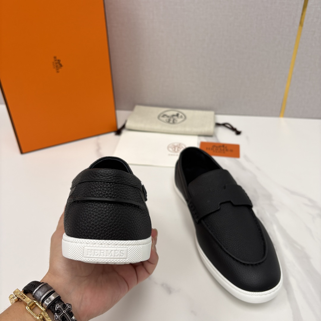 💋💍H家新品 Hermè* 爱马-仕 Job 牛皮乐福鞋 官方 9,300 甄选进口小牛皮/粒面牛皮/绒