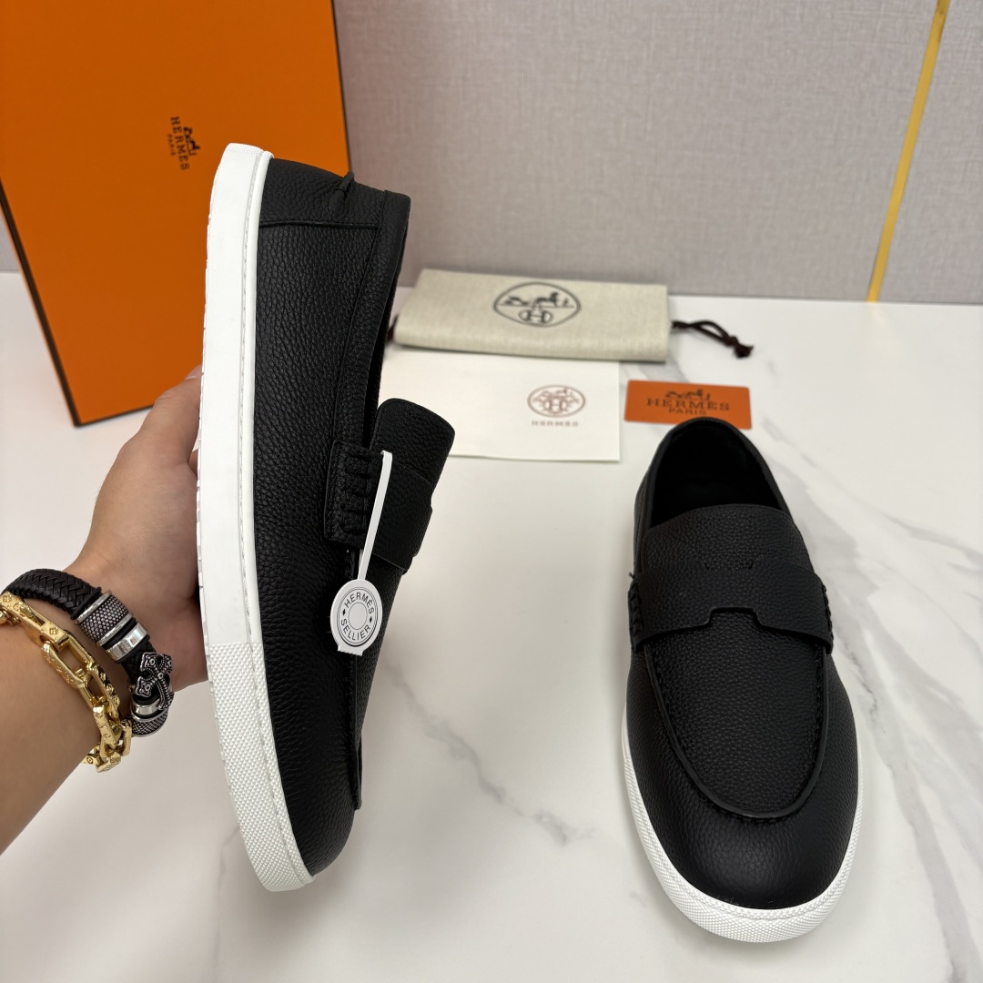 💋💍H家新品 Hermè* 爱马-仕 Job 牛皮乐福鞋 官方 9,300 甄选进口小牛皮/粒面牛皮/绒