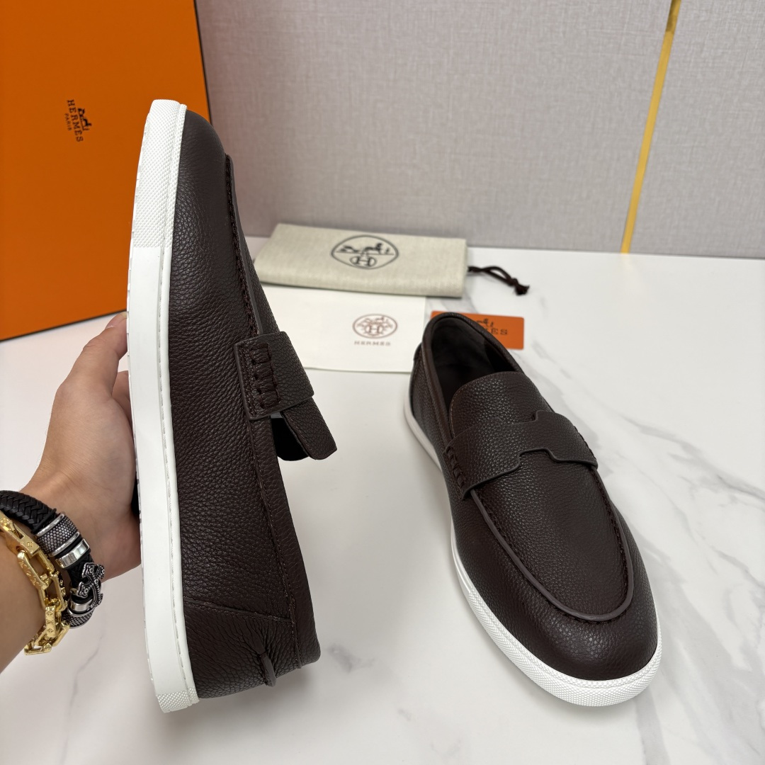 💋💍H家新品 Hermè* 爱马-仕 Job 牛皮乐福鞋 官方 9,300 甄选进口小牛皮/粒面牛皮/绒