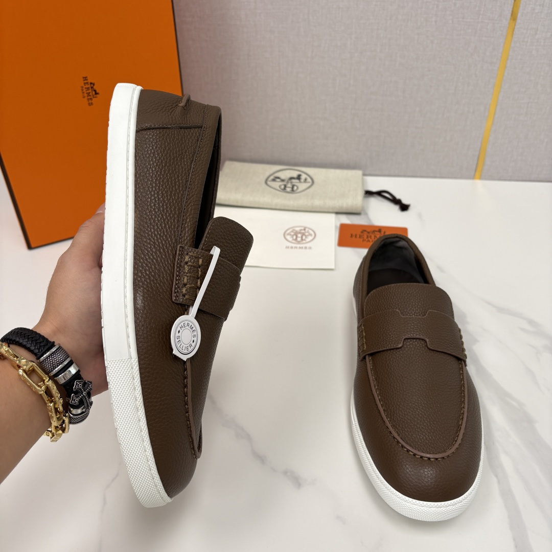 💋💍H家新品 Hermè* 爱马-仕 Job 牛皮乐福鞋 官方 9,300 甄选进口小牛皮/粒面牛皮/绒