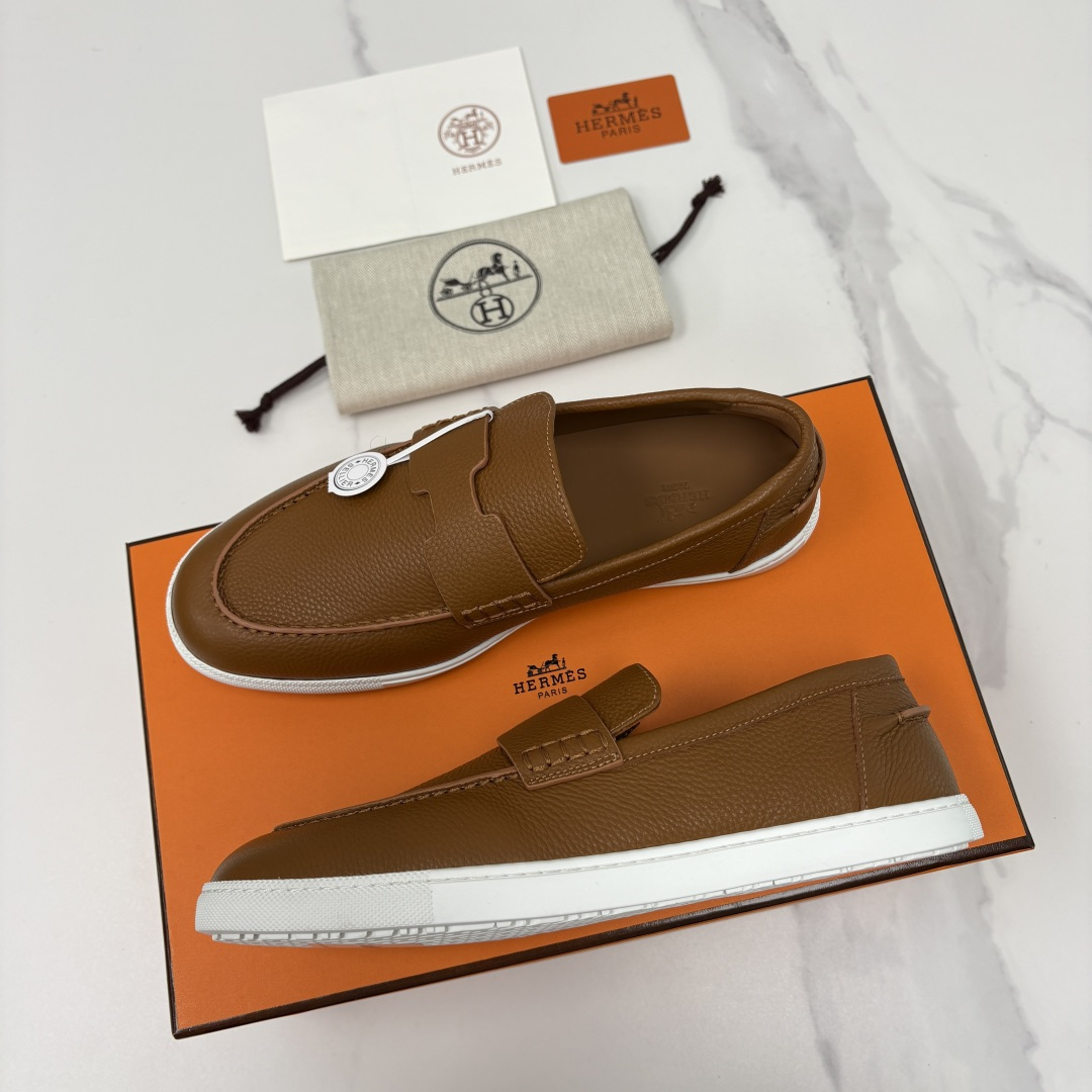 💋💍H家新品 Hermè* 爱马-仕 Job 牛皮乐福鞋 官方 9,300 甄选进口小牛皮/粒面牛皮/绒