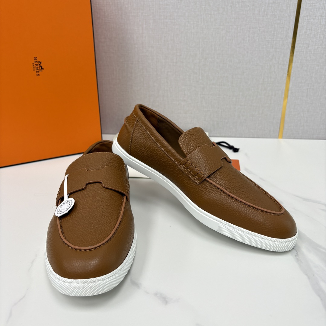 💋💍H家新品 Hermè* 爱马-仕 Job 牛皮乐福鞋 官方 9,300 甄选进口小牛皮/粒面牛皮/绒